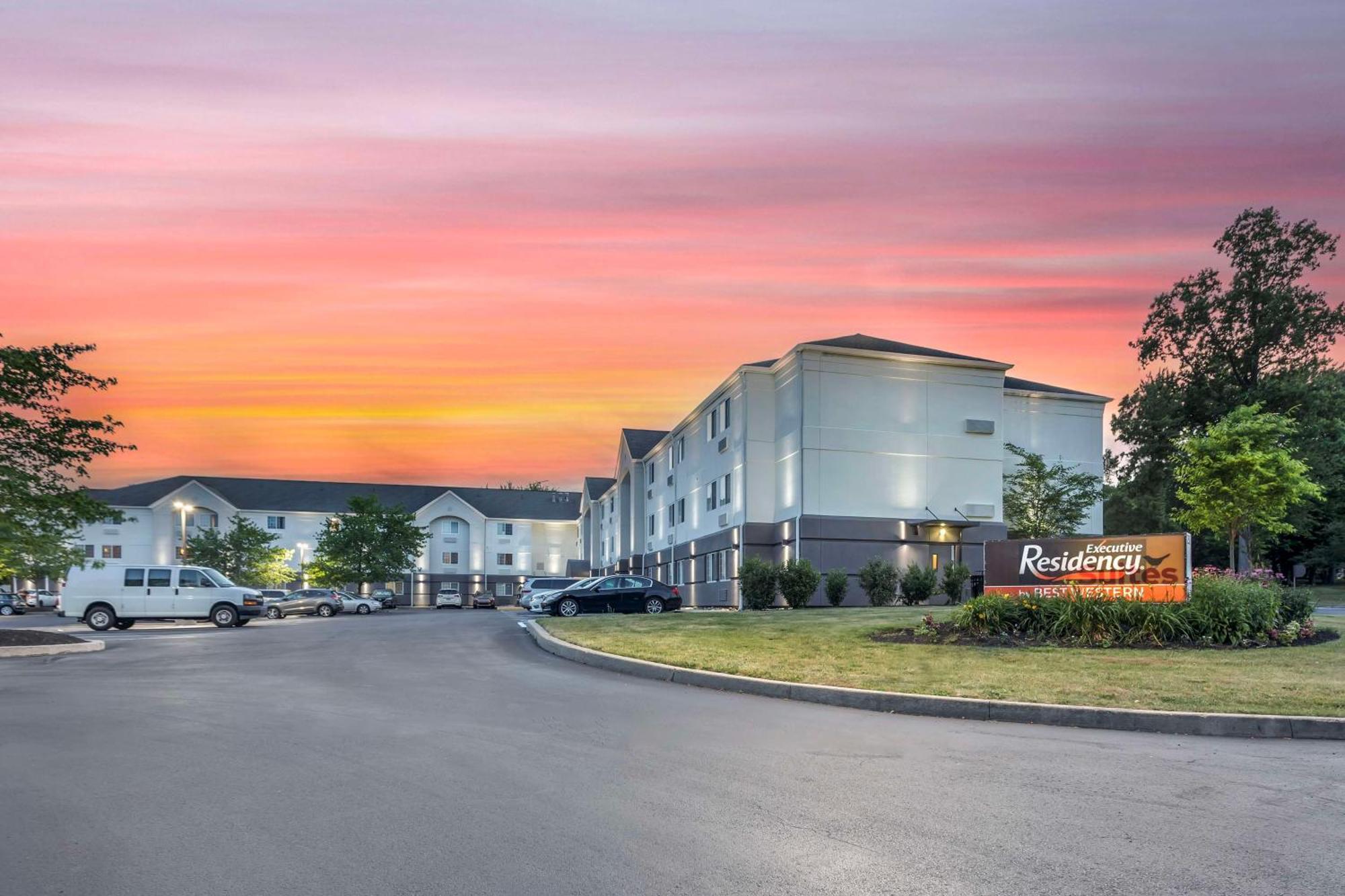 Executive Residency By Best Western Philadelphia-Willow Grove Горшам Екстер'єр фото